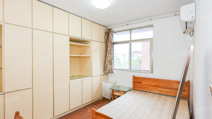 宜山路701弄二手房实景图