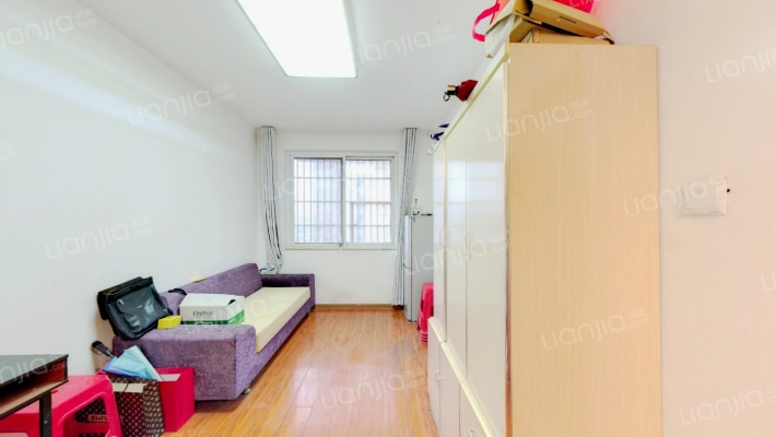 新型家园一期二手房实景图