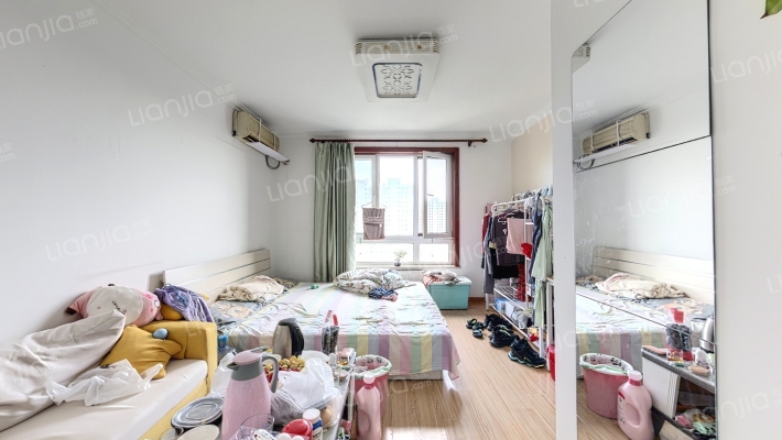 六里桥家园二手房实景图