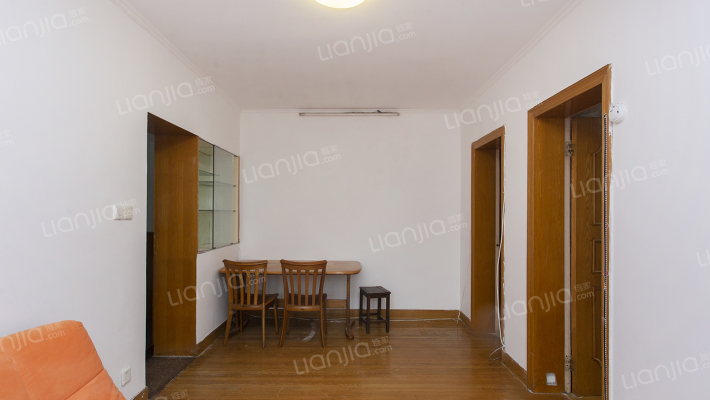 龙柏二村二手房实景图