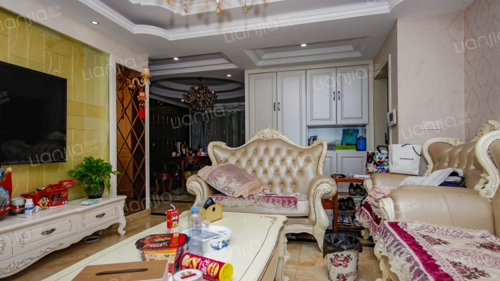 绿地瀛洲名苑二手房实景图