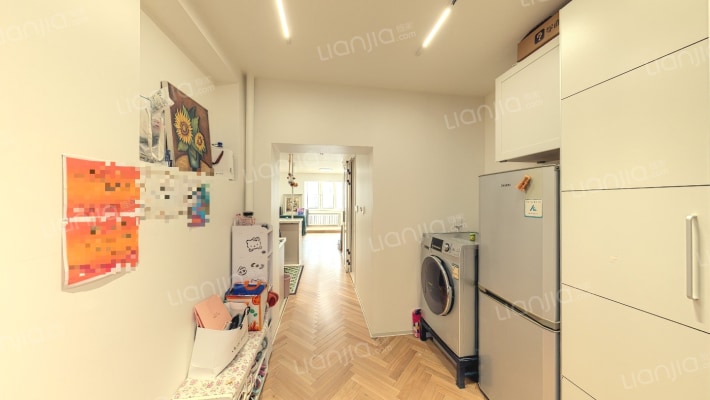 北官厅胡同2号院二手房实景图