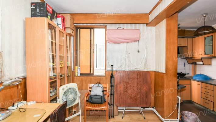 康健公寓二手房实景图