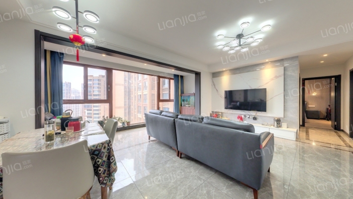 金恒德时代金悦二手房实景图