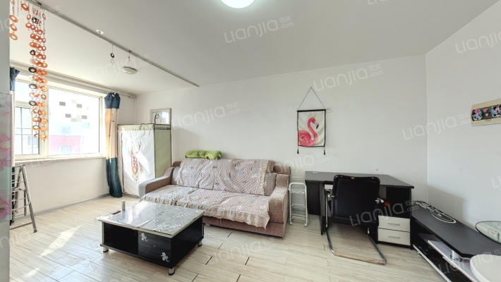 绿景馨苑二手房实景图