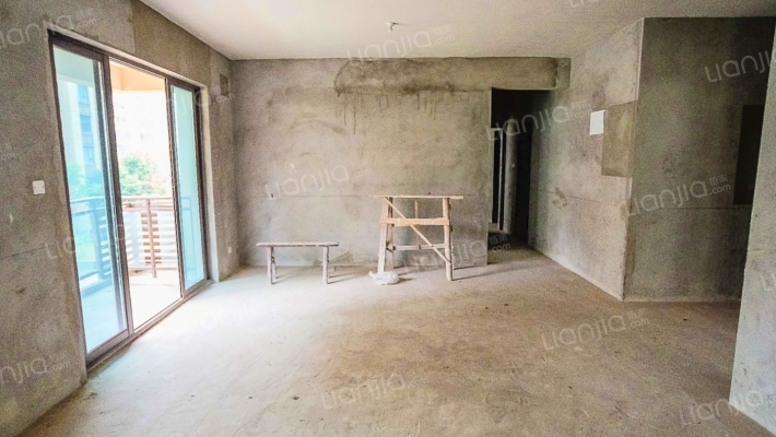 璞缇1号二期二手房实景图