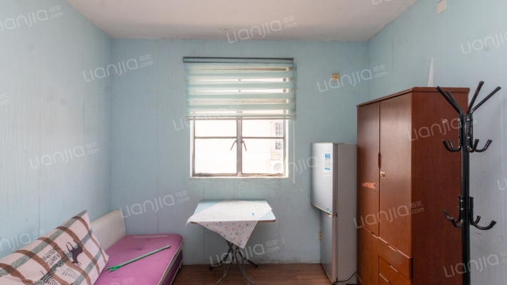 体育花苑二手房实景图