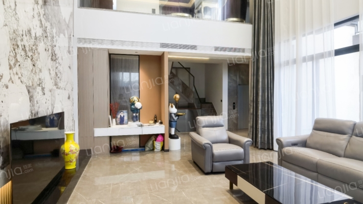 万科长基云庐二手房实景图