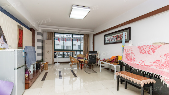 阳光花园小区二手房实景图