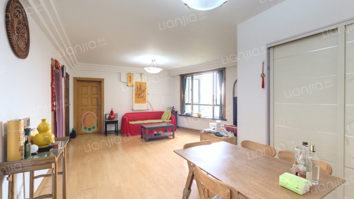 中星虹漕公寓二手房实景图