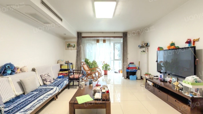 奥林匹克花园一期二手房实景图