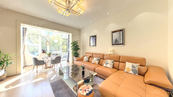 第五郡六号地二手房实景图