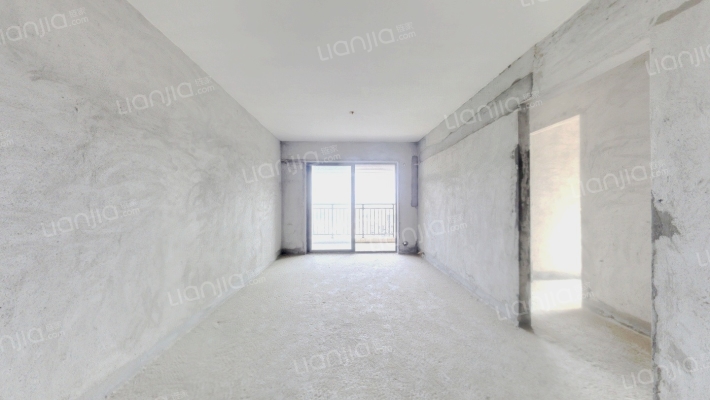 逸泉映翠二手房实景图