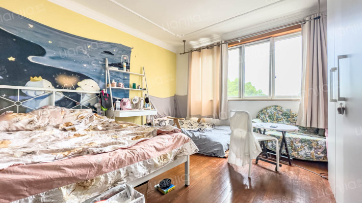 航东路606弄二手房实景图