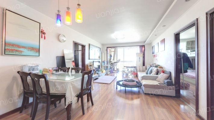 沁春家园二手房实景图