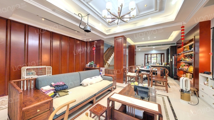 旭辉芭堤兰湾二手房实景图