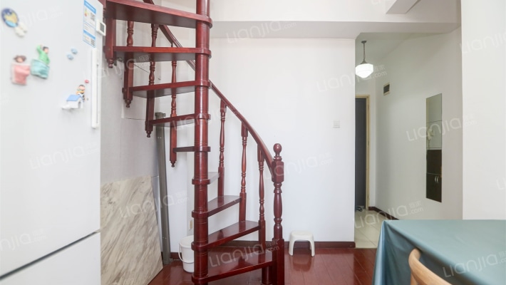 贵龙园二手房实景图