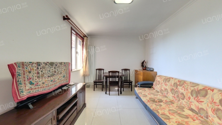 世纪佳苑二手房实景图