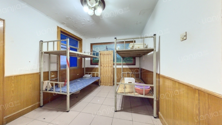 明德门北社区二手房实景图