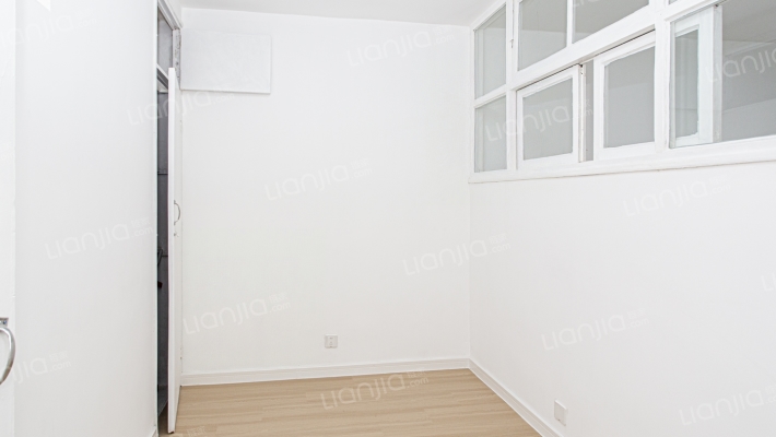 中山南路1768弄二手房实景图