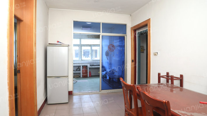 朱方路96号二手房实景图