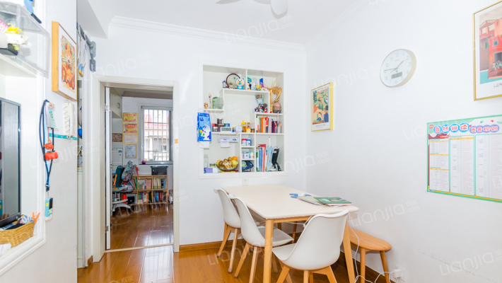 东川花苑二手房实景图