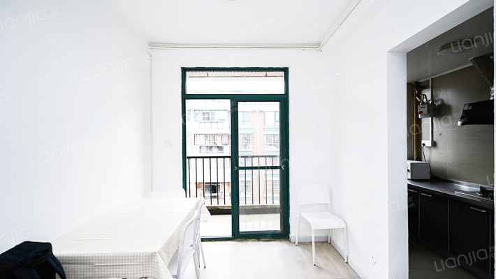 鑫港苑二手房实景图