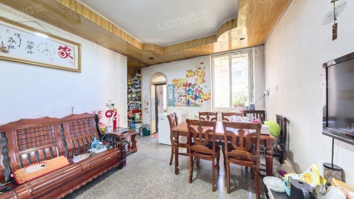 荣坪新村二手房实景图