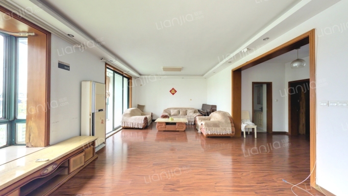 南洋博仕欣居二手房实景图