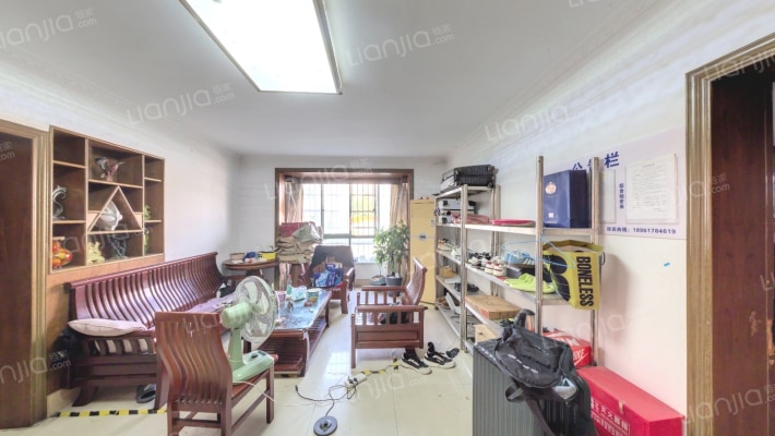 嘉园小区二手房实景图