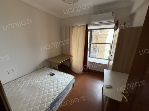 合租·恒大御景 4居室 西南卧