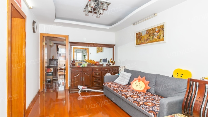 广中小区二手房实景图