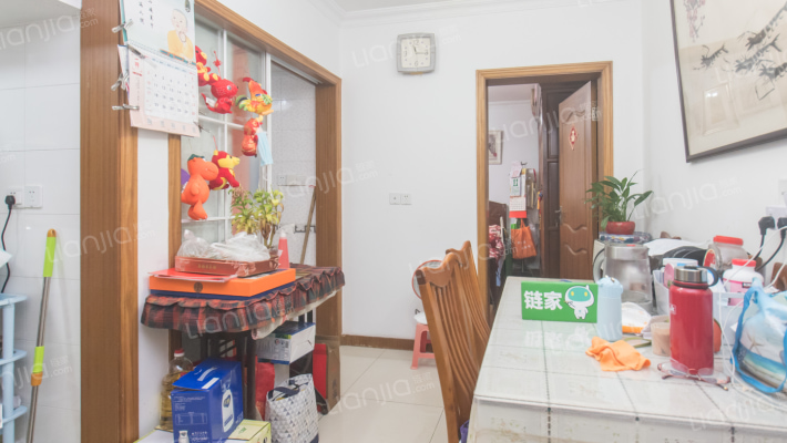 辉河大楼二手房实景图