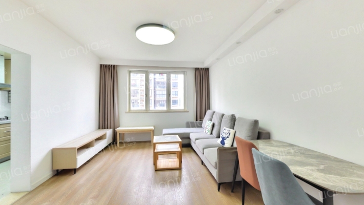 天山华庭二手房实景图