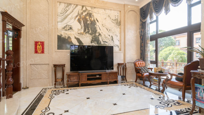 卢瓦尔郡二手房实景图