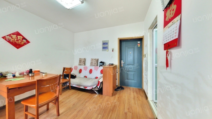 新林芳庭二手房实景图