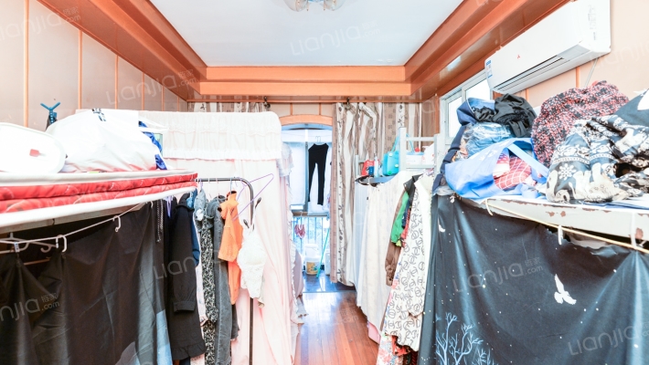 宝钢八村二手房实景图