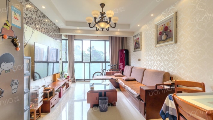 首创鸿恩国际生活区二手房实景图