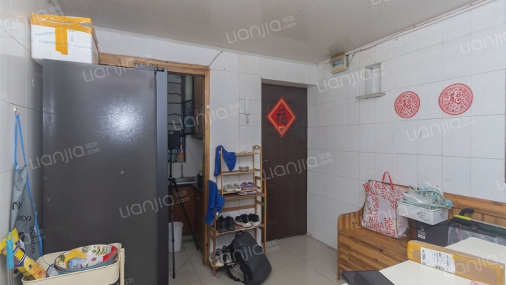 凌兆新村(上浦路69弄)二手房实景图