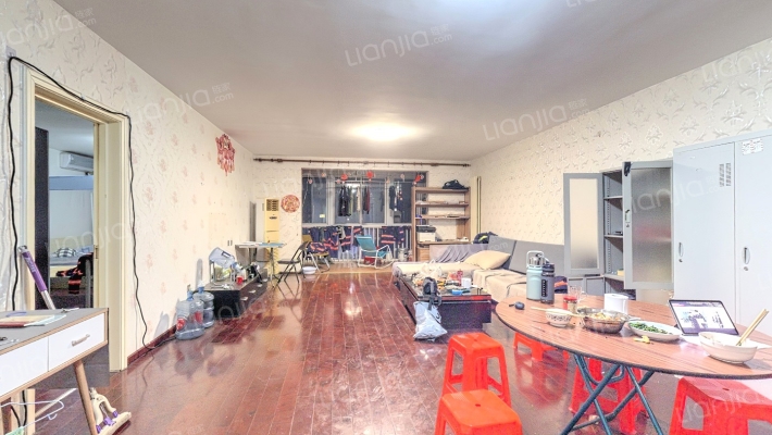 蓝天苑二手房实景图