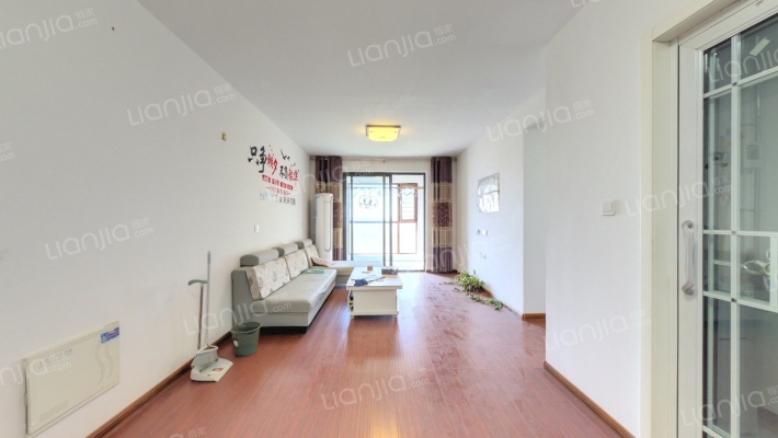 绿都澜湾樟园二手房实景图