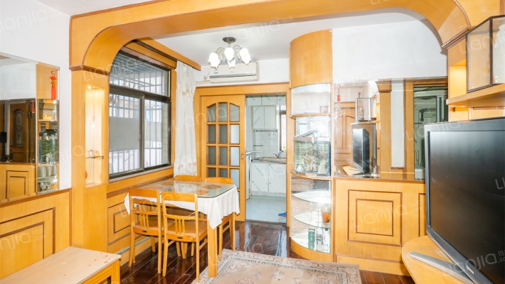 仁宝公寓二手房实景图