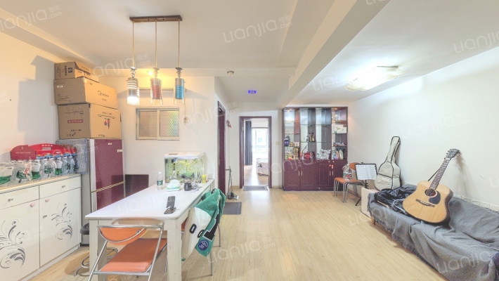 德福花园二手房实景图