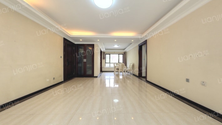 香悦四季东区二手房实景图