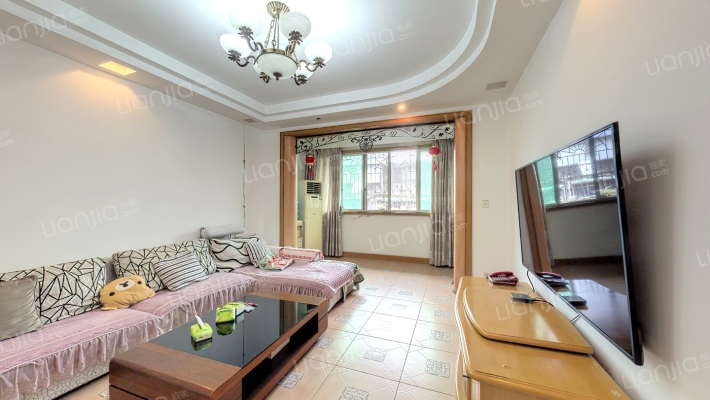 金沙路137号二手房实景图