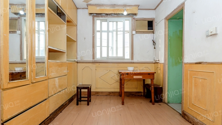 广中西路818弄二手房实景图