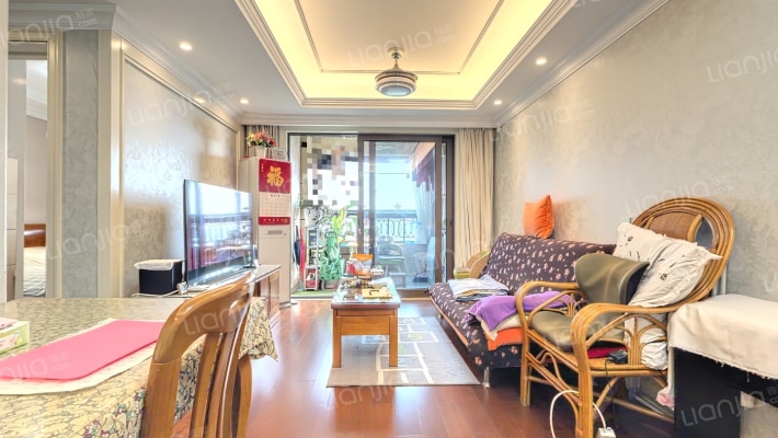 星信名邸二手房实景图