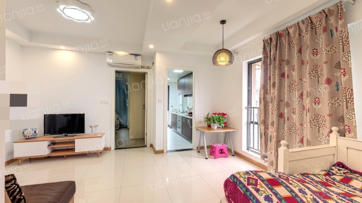 郁金香国际公寓二手房实景图