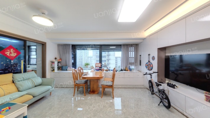 中锐招商星未来二手房实景图