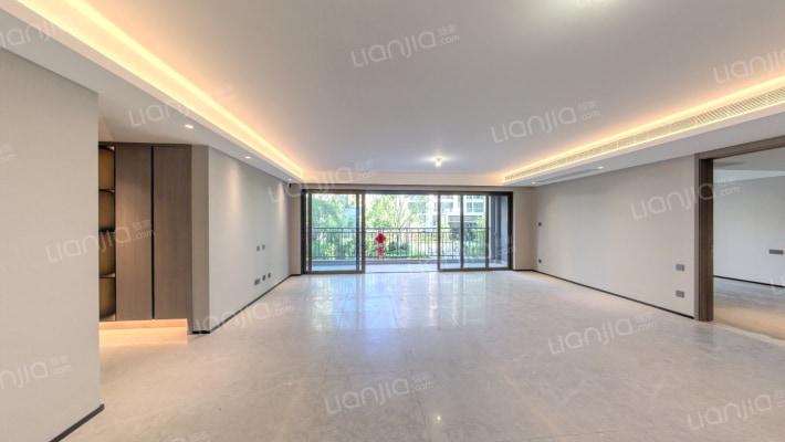 万科松湖天地二手房实景图